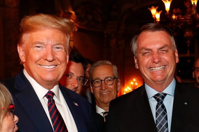 Trump podría declarar estado de emergencia nacional por coronavirus