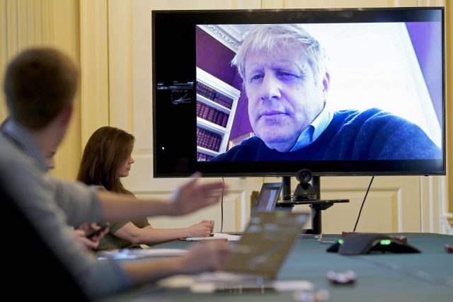 Boris Johnson fue trasladado a terapia intensiva