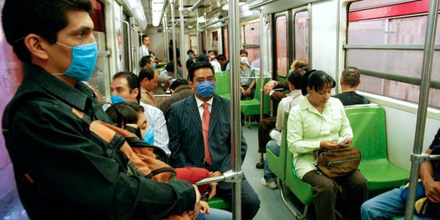 Cerca de 100 contagios de COVID-19 en el Metro de la CDMX