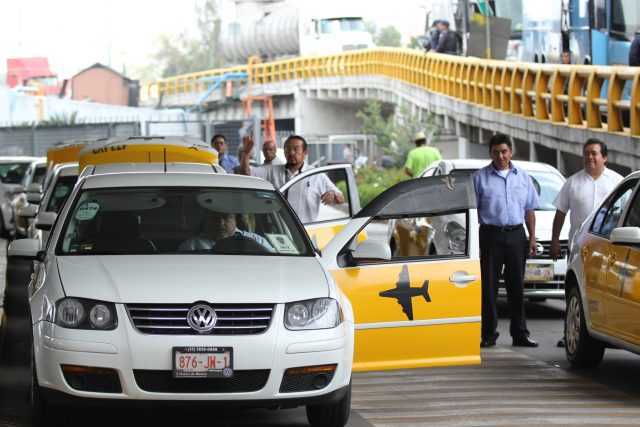 Taxistas piden apoyo al Gobierno a causa de la pandemia Expansión