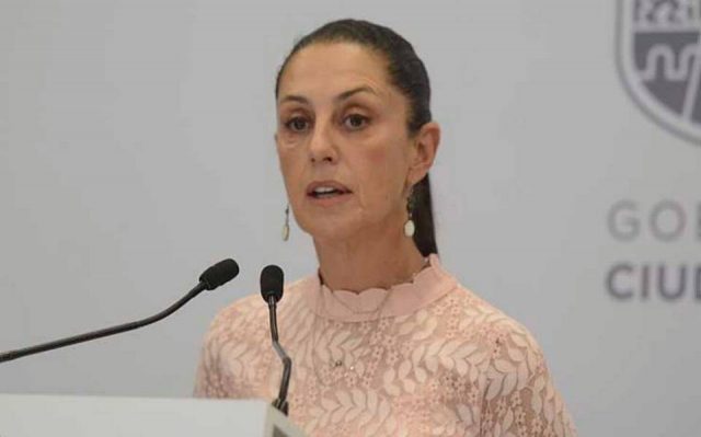 El Gobierno de la Ciudad de México otorga apoyos económicos a familias de bajos recursos