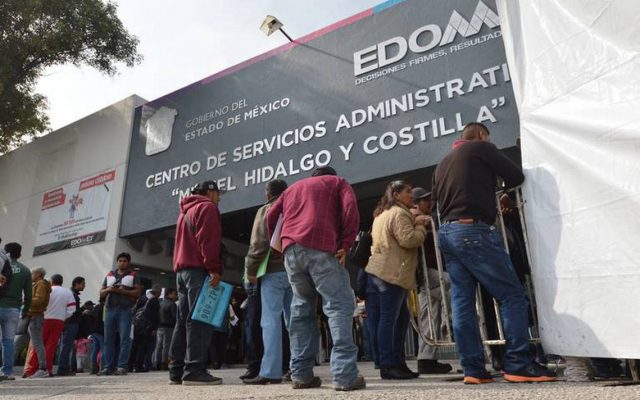 Aplaza Gobierno del Edomex verificación de vehículos.