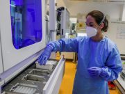 Médicos españoles desarrollan nueva prueba para detectar contagios de COVID-19