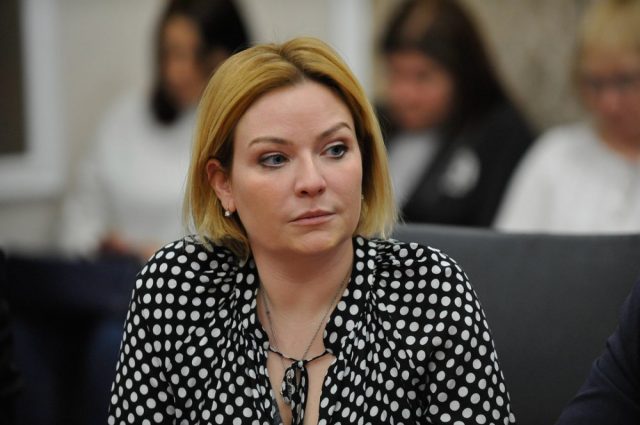 Ministra de Cultura de Rusia es diagnosticada con COVID-19 The Moscow Times