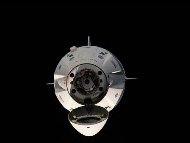 La cápsula Dragón se acopla con la Estación espacial Internacional Última hora