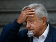 Obrador asegura a manifestantes que habrá revocación de mandato Código San Luis
