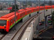 Metro y metrobus tienen afluencia de menos del 50% de su capacidad Autopia