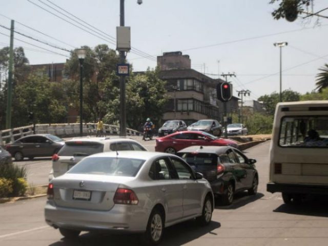 Verificación vehicular en Edomex se extenderá todo 2020 Dinero en Imagen