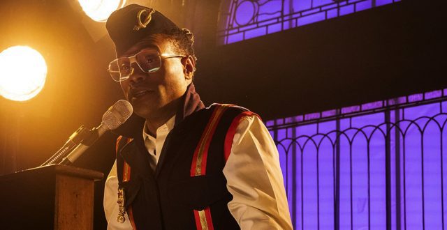Billy Porter dará vida a una planta come humanos Diario de México