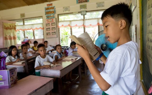 Filipinas no regresará a clases hasta que exista la vacuna contra la COVID-19 Educo