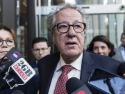 Geoffrey Rush recibirá indemnización millonaria por difamación El País