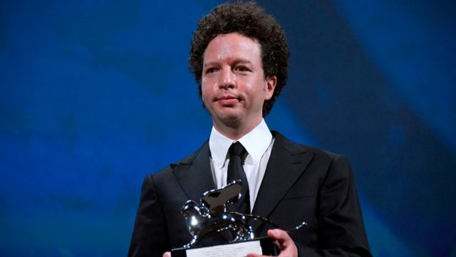 El mexicano Michel Franco gana el León de Plata en el Festival de Cine de Venecia Noticieros Televisa