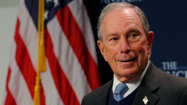 Bloomberg dona 100 mdd a campaña de Biden en Florida El Español