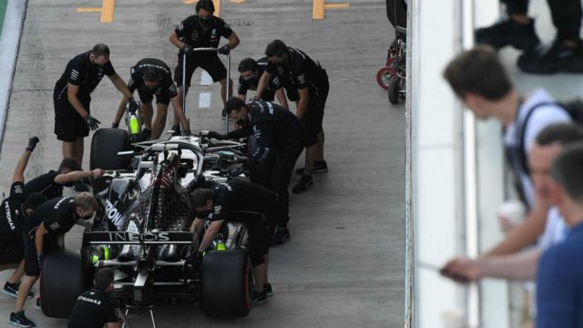 Mercedes tiene un caso positivo de COVID-19 Marca