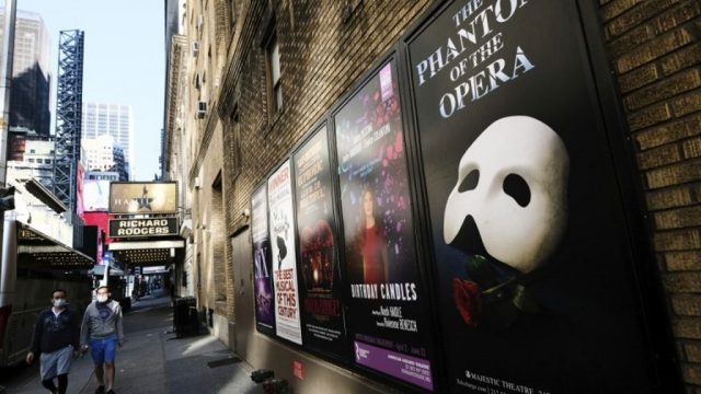 Broadway no abrirá sus teatros hasta mayo de 2021 Radio TV México