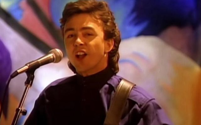 Fallece Tony Lewis, vocalista de The Outfield Milenio