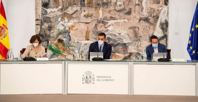 Por COVID-19, España impone estado de emergencia hasta mayo de 2021 Latinus
