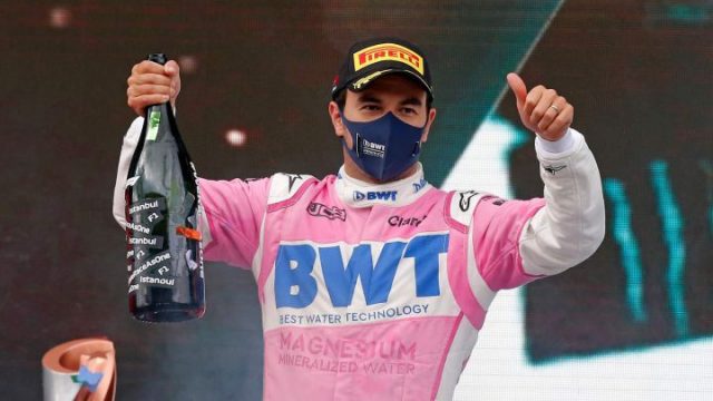 Checo Pérez sube al podio en el GP de Turquía AS