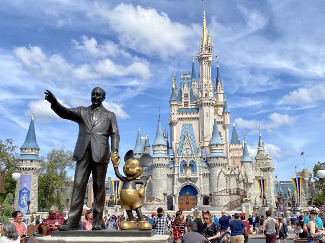 Disney despedirá a 32 mil empleados en 2021
