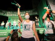 Argentina hace historia y despenaliza el aborto