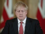 Johnson se responsabiliza por todas las muertes de COVID-19 en su país