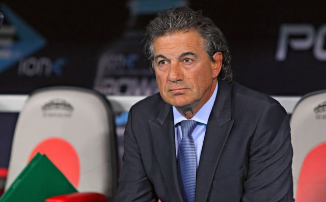 Tras sufrir infarto operan a Rubén Omar Romano