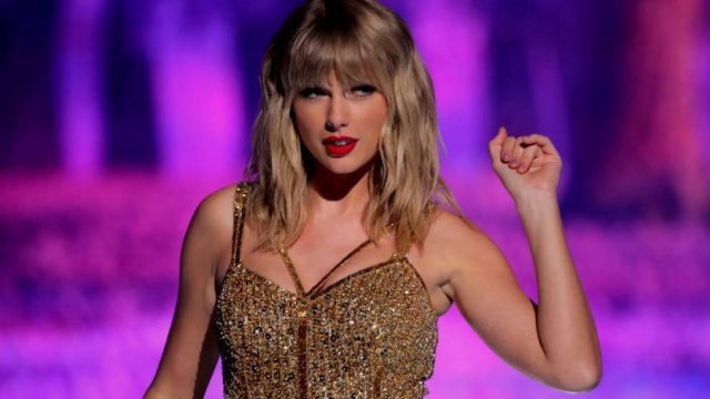 Parque de atracciones demanda a Taylor Swift
