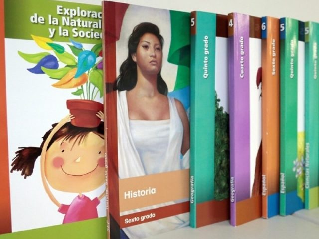 Piden que se pague a artistas por rediseñar los libros de la SEP