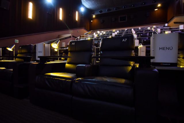 Por ley, cines de México sólo proyectarán películas subtituladas