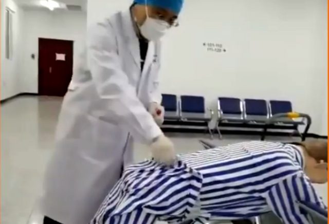 China realizará pruebas anales obligatorias para detectar extranjeros con COVID-19