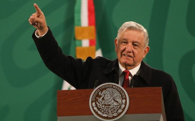 Cada entidad decidirá cuándo regresar a clases: AMLO
