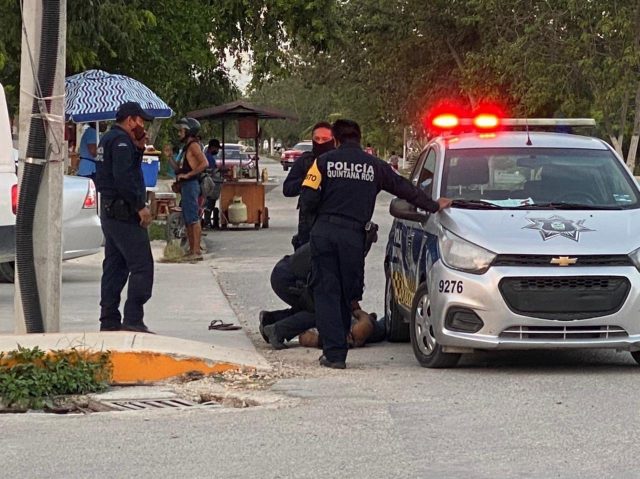 Autopsia revela que policías asesinaron a la mujer detenida en Tulum