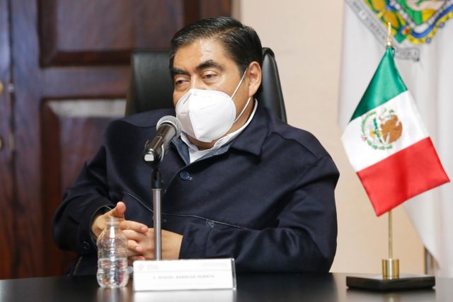 Regresan eventos sociales a Puebla; gobierno advierte sobre tercera ola de contagios