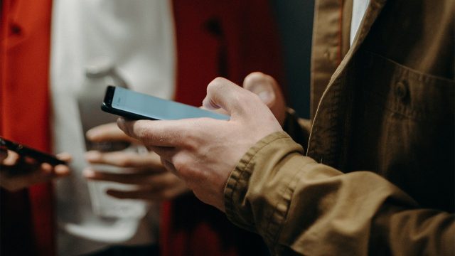 Otorgan primer recurso contra el padrón de celulares