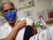 Próxima semana se vacunará a un millón 300 mil adultos de entre 50 y 59 años