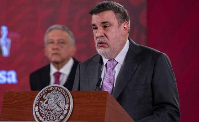 Hay que taparle la boca a los reporteros para que no dañen al presidente: Julio Scherer