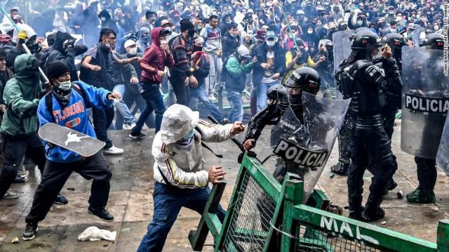 Suman 24 los muertos por protestas en Colombia; reportan desaparecidos y abusos sexuales
