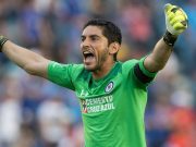 Corona se quedaría con Cruz Azul dos años más