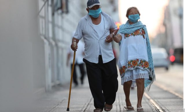 Lanzan campaña #YsiFuerasTú para los adultos mayores