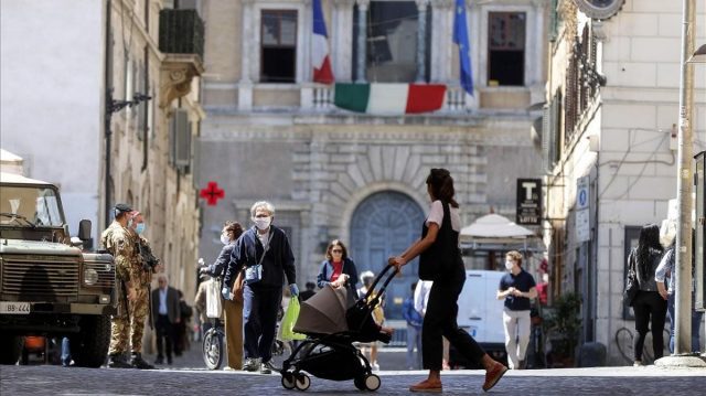 Italia cancela oficialmente el uso de la mascarilla