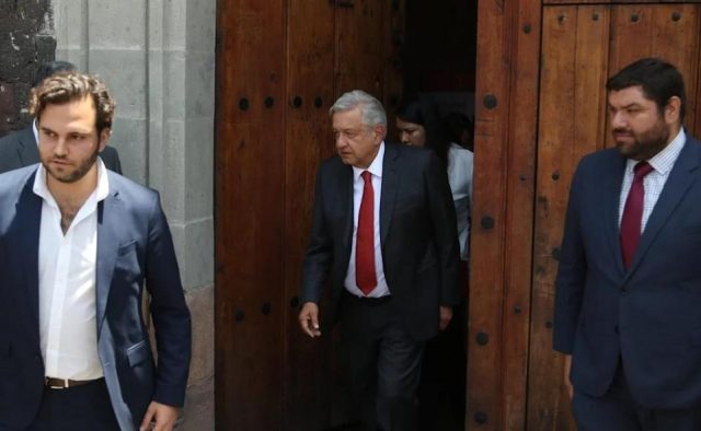 No hay confrontación con empresarios ni aumento de impuestos: AMLO