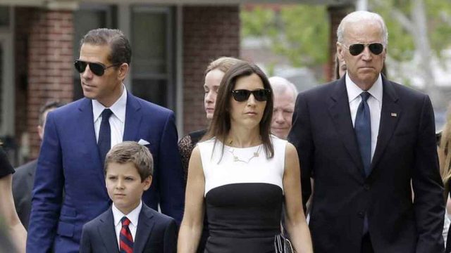 Critican a hijo de Joe Biden por vender sus pinturas a precios «exorbitantes»
