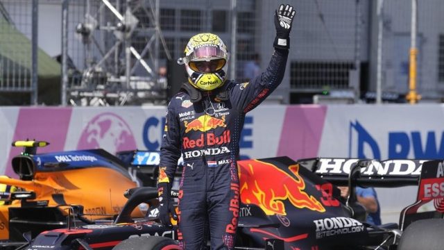 Verstappen gana el GP de Austria; Checo llegó en sexto