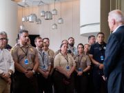 Gobierno de Biden cubrirá gastos por derrumbe del edificio en Florida
