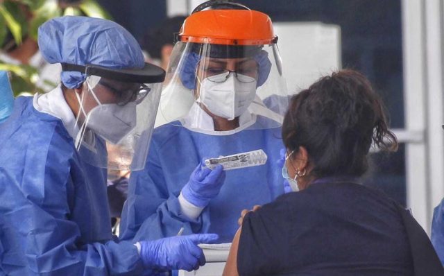Insuficientes las dosis para vacunación Covid de 30 y más en Puebla capital