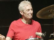 Murió Charlie Watts, baterista de los Rolling Stones, a los 80 años