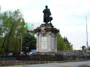 Sustituirán monumento a Colón por una estatua de mujer indígena