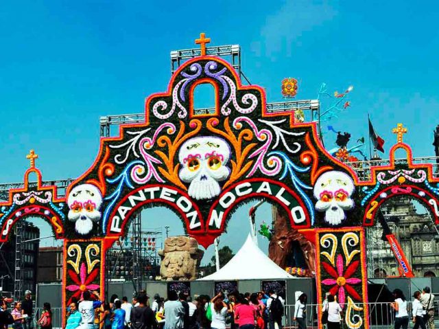 Regresan las actividades de Día de Muertos al Zócalo