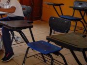 Telesecundaria suspende clases por casos de COVID-19
