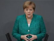 Merkel insiste en dialogar con talibanes para evacuar aliados